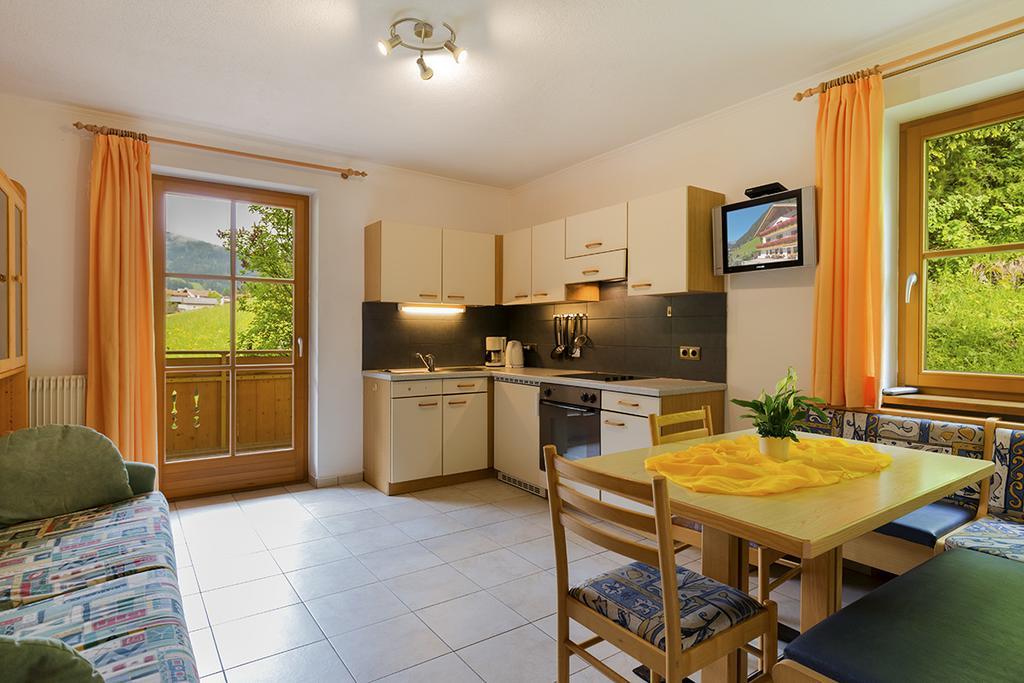 Garni Bergland Racines Exterior foto